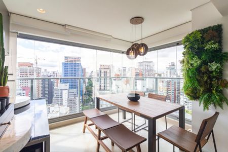 Varanda de apartamento para alugar com 2 quartos, 73m² em Jardim América, São Paulo