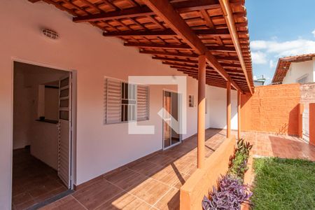 Casa para alugar com 60m², 1 quarto e 1 vagaFachada 