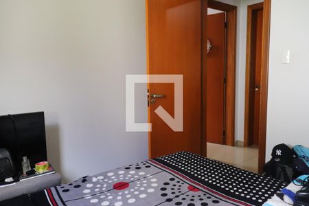 Quarto 01 de casa à venda com 3 quartos, 190m² em Campestre, São Leopoldo