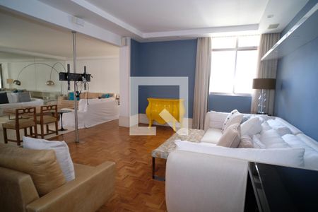 Sala de TV de apartamento à venda com 3 quartos, 210m² em Jardim Paulista, São Paulo