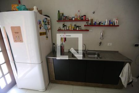 Casa de condomínio à venda com 140m², 4 quartos e 2 vagas Casa de condomínio à venda com 140m², 4 quartos e 2 vagasCozinha