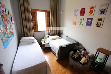 Casa de condomínio à venda com 140m², 4 quartos e 2 vagas Casa de condomínio à venda com 140m², 4 quartos e 2 vagasQuarto 2