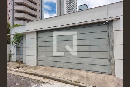 Casa de condomínio à venda com 140m², 4 quartos e 2 vagas Casa de condomínio à venda com 140m², 4 quartos e 2 vagasFachada da Casa