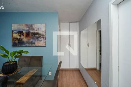 Sala de apartamento à venda com 2 quartos, 48m² em Sarandi, Porto Alegre