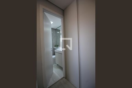 Apartamento à venda com 71m², 2 quartos e 1 vaga Apartamento à venda com 71m², 2 quartos e 1 vagaSuíte