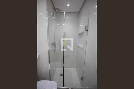 Apartamento à venda com 71m², 2 quartos e 1 vaga Apartamento à venda com 71m², 2 quartos e 1 vagaBanheiro