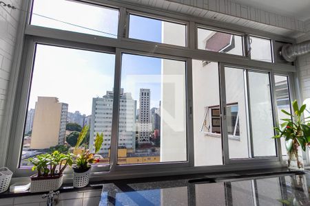 Apartamento à venda com 109m², 3 quartos e 1 vagaÁrea de Serviço