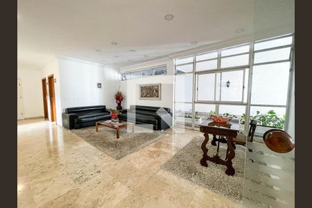 Apartamento à venda com 109m², 3 quartos e 1 vagaÁrea comum