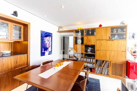 Sala de apartamento à venda com 3 quartos, 109m² em Barra Funda, São Paulo