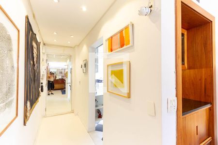 Apartamento à venda com 109m², 3 quartos e 1 vagaCorredor