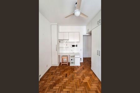 Quarto 1 de apartamento à venda com 3 quartos, 120m² em Icaraí, Niterói