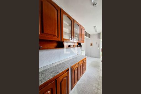 Apartamento à venda com 120m², 3 quartos e 1 vagaCozinha