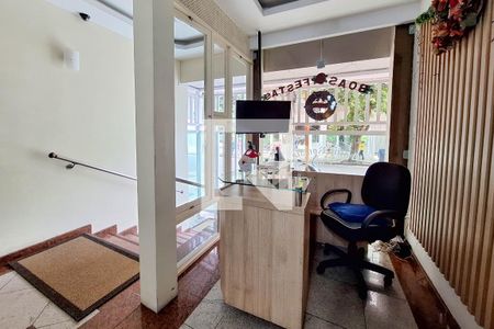 Apartamento à venda com 120m², 3 quartos e 1 vagaFachada e portaria