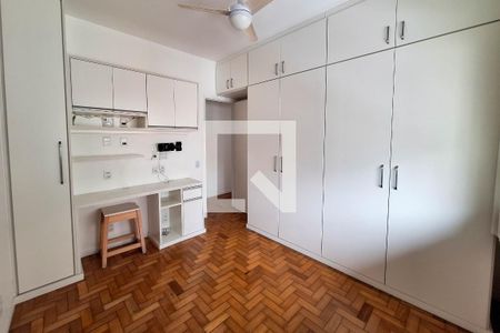 Quarto 1 de apartamento à venda com 3 quartos, 120m² em Icaraí, Niterói