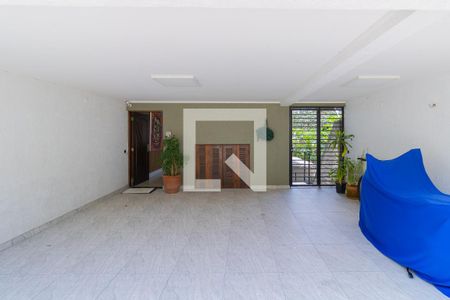 Casa à venda com 280m², 3 quartos e 3 vagasÁrea Externa