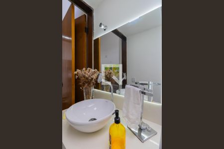 Casa à venda com 280m², 3 quartos e 3 vagasBanheiro Quarto 3