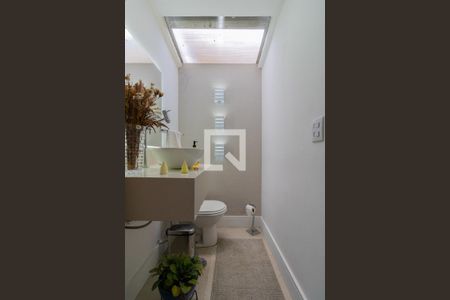 Casa à venda com 280m², 3 quartos e 3 vagasBanheiro Quarto 3