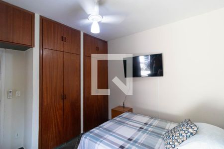 Casa à venda com 200m², 4 quartos e 3 vagas Casa à venda com 200m², 4 quartos e 3 vagasQuarto 03 da Casa 01