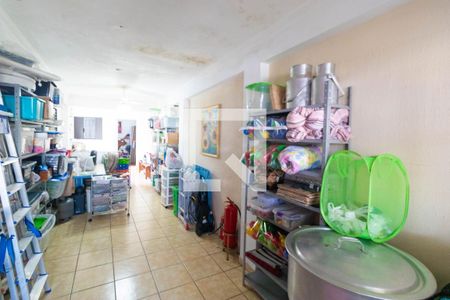 Casa à venda com 200m², 4 quartos e 3 vagas Casa à venda com 200m², 4 quartos e 3 vagasSala 01 da Casa 02