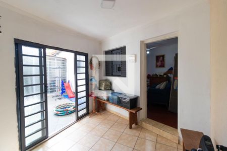 Casa à venda com 200m², 4 quartos e 3 vagas Casa à venda com 200m², 4 quartos e 3 vagasSala 01 da Casa 02