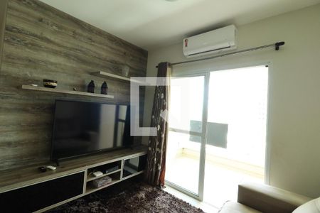 Sala 1 de apartamento para alugar com 3 quartos, 90m² em Santa Mônica, Uberlândia