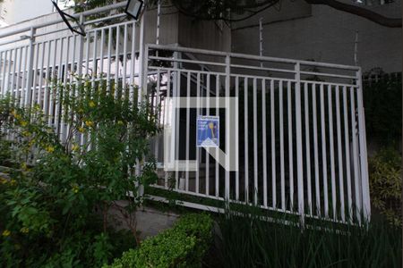 Apartamento à venda com 68m², 2 quartos e 2 vagasPlaquinha