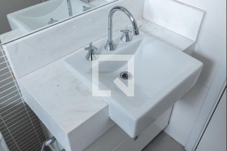 Apartamento à venda com 68m², 2 quartos e 2 vagasBanheiro da Suíte