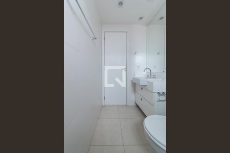Apartamento à venda com 68m², 2 quartos e 2 vagasBanheiro Social