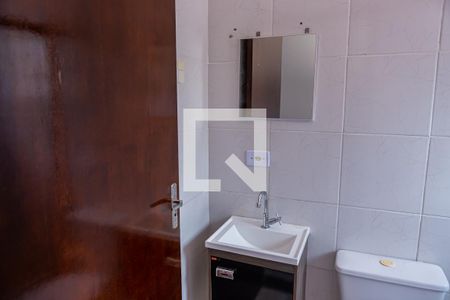 Casa à venda com 101m², 2 quartos e 2 vagasBanheiro do Quarto 1