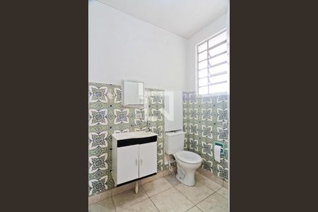 Apartamento para alugar com 85m², 2 quartos e 1 vaga Apartamento para alugar com 85m², 2 quartos e 1 vagaBanheiro