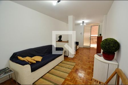 Sala de apartamento para alugar com 2 quartos, 58m² em Funcionários, Belo Horizonte