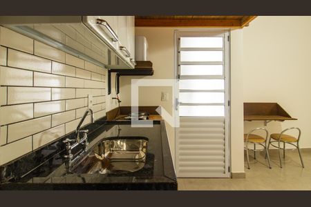 Studio à venda com 220m², 1 quarto e 3 vagas Studio à venda com 220m², 1 quarto e 3 vagasDetalhe da cozinha