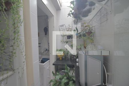 Casa de condomínio à venda com 130m², 3 quartos e 2 vagasÁrea de Serviço