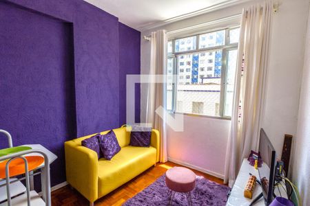 Sala de apartamento para alugar com 1 quarto, 40m² em Guilhermina, Praia Grande