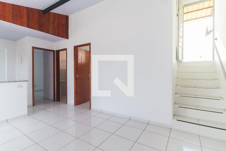 Sala de casa para alugar com 2 quartos, 56m² em Vila Suissa, Mogi das Cruzes