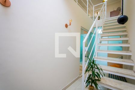 Casa à venda com 205m², 2 quartos e 2 vagasCorredor