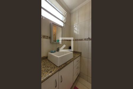 Casa à venda com 350m², 4 quartos e 3 vagasBanheiro da Suíte 3