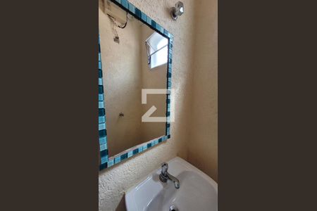 Casa à venda com 350m², 4 quartos e 3 vagasBanheiro da Suíte 1