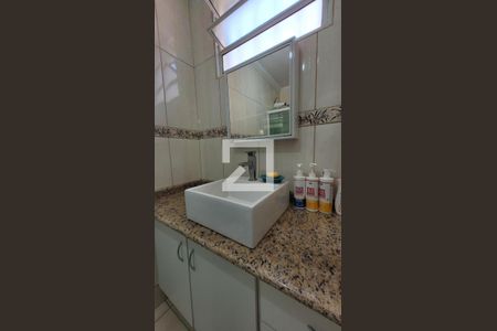 Casa à venda com 350m², 4 quartos e 3 vagasBanheiro da Suíte 4