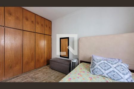 Casa à venda com 350m², 4 quartos e 3 vagasSuíte 2