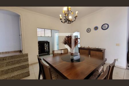 Casa à venda com 350m², 4 quartos e 3 vagasSala de Jantar