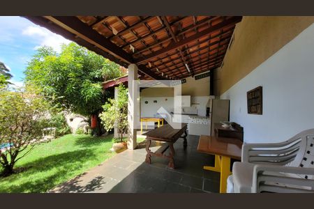 Casa à venda com 350m², 4 quartos e 3 vagasÁrea gourmet