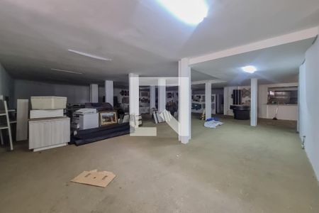 Apartamento à venda com 190m², 3 quartos e 5 vagas Apartamento à venda com 190m², 3 quartos e 5 vagasGaragem