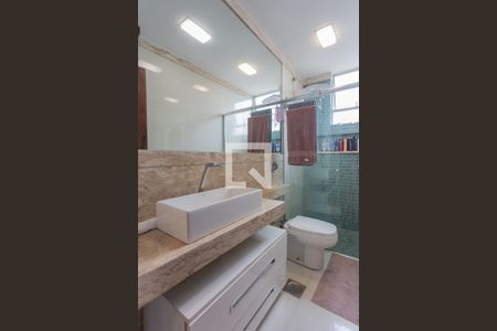 Apartamento à venda com 190m², 3 quartos e 5 vagas Apartamento à venda com 190m², 3 quartos e 5 vagasBanheiro