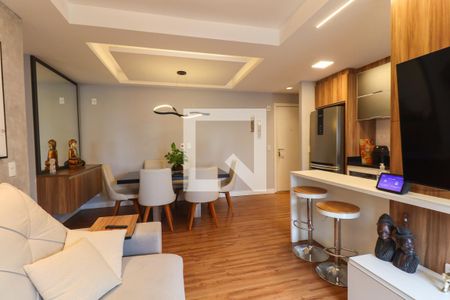 Sala de apartamento para alugar com 2 quartos, 80m² em Cristo Rei, Curitiba