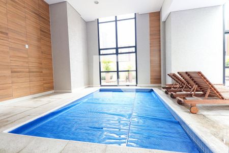 Apartamento para alugar com 80m², 2 quartos e 1 vagaÁrea comum - Piscina