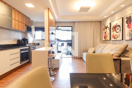 Sala de apartamento para alugar com 2 quartos, 80m² em Cristo Rei, Curitiba