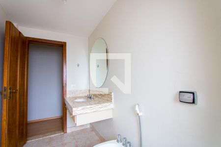 Apartamento à venda com 400m², 3 quartos e 3 vagasBanheiro social 2