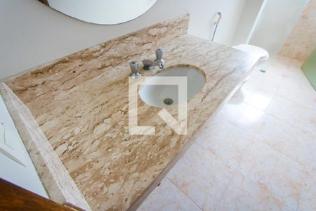 Apartamento à venda com 400m², 3 quartos e 3 vagasBanheiro social 2