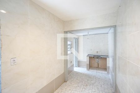 Cozinha de casa de condomínio para alugar com 1 quarto, 50m² em Vila Fernandes, São Paulo